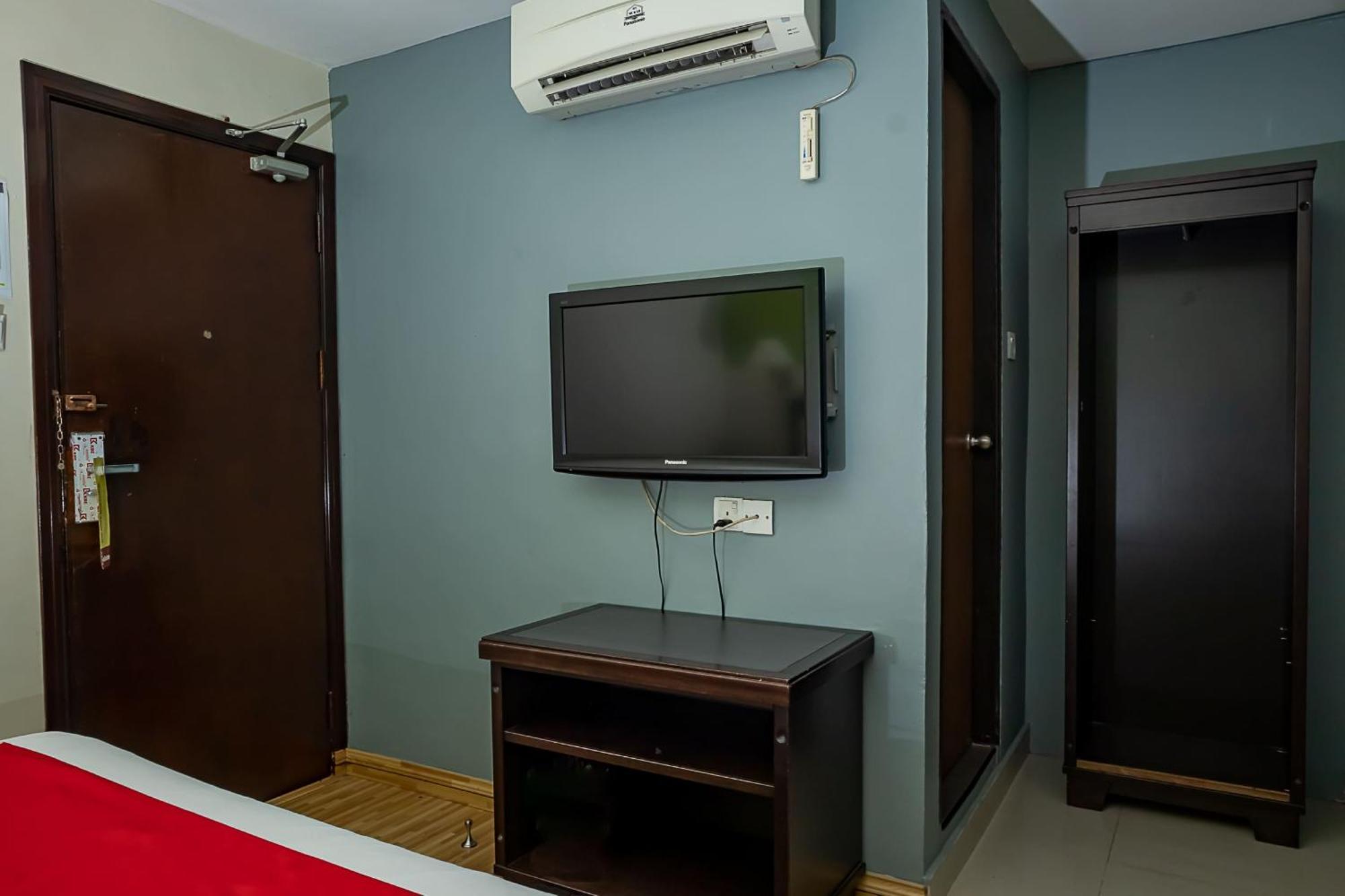 סיבו Super Oyo 90055 Mansion Inn מראה חיצוני תמונה
